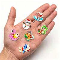 HY Wholesale Nouveauté 2026 Breloques en caoutchouc pour sabots, Breloques de Noël pour chaussures, Thème Noël Insulaire, Accessoires et décorations pour toutes les chaussures