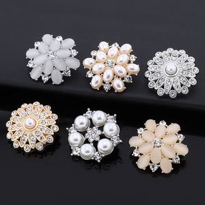 Strass fleur cristal pierre perle bouton tack tige <span class=keywords><strong>chank</strong></span> creux cousu à la main trou couture métal bijoux pour chemises manteaux - Product Image 2