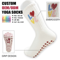 Chaussettes de sport en coton antidérapantes et absorbantes, motif cœur personnalisé, pour Pilates et gym, collection printemps, mignonnes, pour activités intérieures