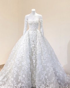 Abito da <span class=keywords><strong>Sposa</strong></span> Lussuoso a Sirena con Spalle Scoperte e Maniche Lunghe, Applicazioni Floreali 3D, Elegante Abito Nuziale - Product Image 1