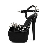 Personnalisation d'usine, personnalisation du logo, OEM, OED, Chaussures pour femmes sexy noires à clous, à plateforme et à talon aiguille, style Fish Queen, grandes tailles, pour boîte de nuit