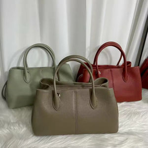 Sacs fourre-tout spacieux en cuir de vachette de haute qualité pour femmes, sacs à main de luxe et sacs bandoulière - Product Image 4