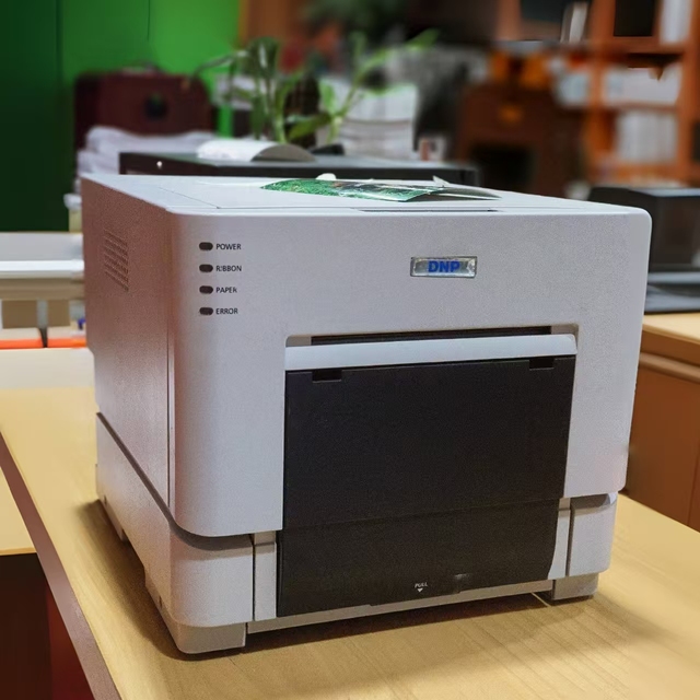 Photo Booth Use Photo DNP RX1 Printer and Photo DNP RX1 Printing Paper DNP Printing Paper