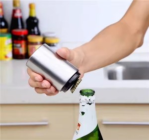 Открывалка для бутылок из нержавеющей стали с открывалкой для пива, используемой для открывания бутылок