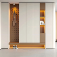 Meuble à chaussures multifonctionnel sur mesure avec banc d'entrée pour la famille, idéal pour changer de chaussures à la porte d'entrée