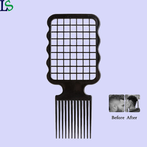 Peine giratorio de bobina mágica, esponja para <span class=keywords><strong>rizos</strong></span> de pelo, peine de peluquería para hombres, cepillo para <span class=keywords><strong>rizos</strong></span>, peines giratorios - Product Image 1