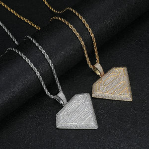 Pendentifs Hip Hop JWY Factory en argent 925 et plaqué or glacé, collier en forme de Superman pour enfants, pierre principale en zircon, fabriqué en laiton - Product Image 1