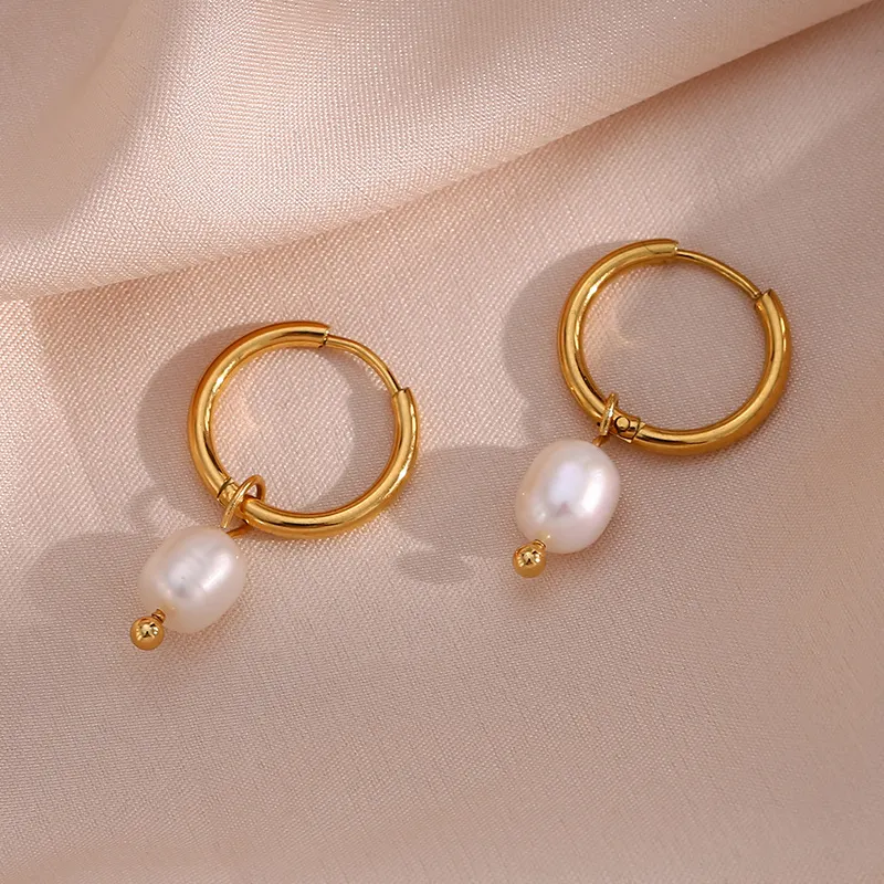 Pendientes de gota de perlas de agua dulce para mujer, aretes de aro de acero inoxidable chapados en oro de 18K impermeables