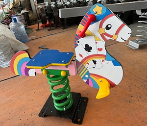 <span class=keywords><strong>Cheval</strong></span> à bascule et balançoire en métal pour enfants de 2 ans, unisexe, pour l'extérieur/l'intérieur, équipement de divertissement pour la maternelle - Product Image 1