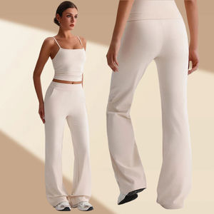 Leggings de yoga taille haute à jambe large évasée avec poche latérale 8027, contrôle du ventre, effet color block, résistant aux plis - Product Image 1