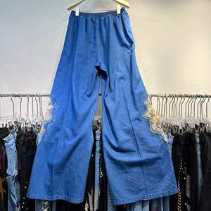 Completo in Denim di Lusso 2026 <span class=keywords><strong>con</strong></span> Camicia a Fiori e Pantaloni a <span class=keywords><strong>Gamba</strong></span> Larga per Donna - Product Image 3