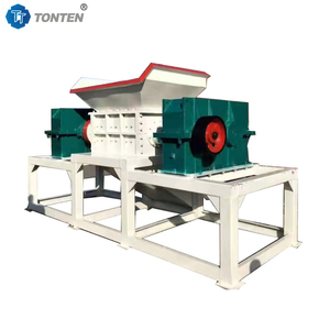 Broyeur à deux arbres pour la déchiquetage de métaux, de meubles anciens et de plastiques - Product Image 1