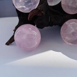 Boules de Cristal, Pierre Naturelle de Guérison Spirituelle, Sphère de Quartz Rose, Artisanat Lumineux Rose pour Cadeaux - Product Image 2