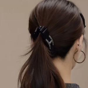 Barrette à cheveux en strass de style coréen 13 cm pour femmes, utilisation quotidienne, accessoire capillaire en plastique de haute qualité - Product Image 4