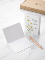 Tarjetas de Agradecimiento con Diseño de Margaritas en Acuarela Impresas Personalizadas con Sobres |   Tarjetas de Felicitación Florales al por Mayor |   Tarjetas de Regalo de Papel Ecológicas