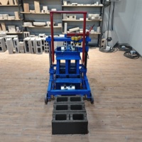 Machine à fabriquer des briques de ciment à petites roues, économique et durable, à fort rendement sur les ventes, idéale pour les entrepreneurs