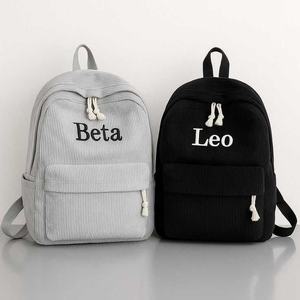 Mochila bordada con nombre personalizado para estudiantes - Product Image 1