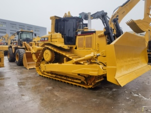 Caterpillar d'origine d'occasion CAT D7R Bulldozer tracteur D7R d'occasion en bon état à vendre - Product Image 2