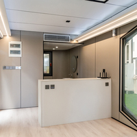 Maison capsule de 28 m² avec verre panoramique à faible émissivité, maison capsule préfabriquée pour l'hébergement en hôtel-resort