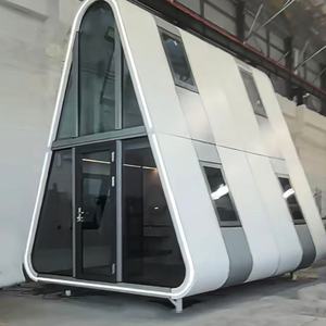 Capsule spatiale triangulaire tendance avec intérieur confortable pour <span class=keywords><strong>location</strong></span> <span class=keywords><strong>de</strong></span> vacances - Product Image 3