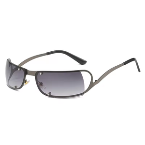 Lunettes de soleil Y2K rectangulaires en métal UV400, protection extérieure, luxe, unisexe, blanches - Product Image 5