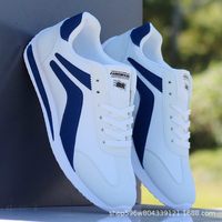 Chaussures de sport plates et légères pour hommes, respirantes, en maille, pour le printemps, l'automne et l'hiver, idéales pour la gym, la course et le tennis, avec semelle rehaussante