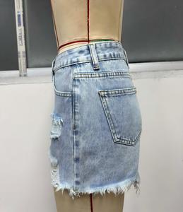 Shorts in denim strappato <span class=keywords><strong>di</strong></span> alta qualità, lavaggio vintage, blu-nero, sexy, per donna, stile Spice Girl, vendita all'ingrosso. - Product Image 5