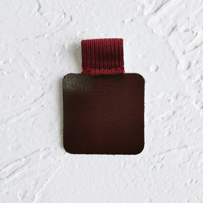 square red wine