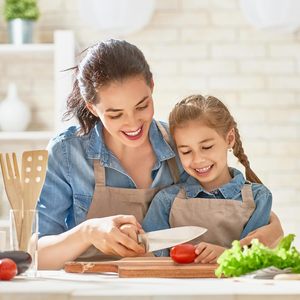 Logo Custom Acacia Solid <strong>Wood</strong> Cutting Board Chopping Board Tray Fruit Pizza Kitchenware Wooden <strong>Plate</strong> with Handle Lanyard - Product Image 2