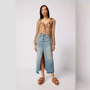 กระโปรงยีนส์ทรงยาวสไตล์ยุโรปอเมริกันย้อนยุค ผ้าฝ้ายเนื้อหนาปานกลาง สำหรับผู้หญิง สีน้ำเงิน/ดำ เอวทรงครุย - Product Image 2