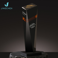 Coupe créative de trophée de cristal noir personnalisé pour souvenir de médaille d'honneur de Noël d'employé exceptionnel d'entreprise avec gravure