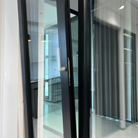 Grand cadre moderne personnalisé en aluminium pour l'extérieur des baies vitrées fixes et des fenêtres en arc avec balançoire Style ouvert Matériau en alliage durable