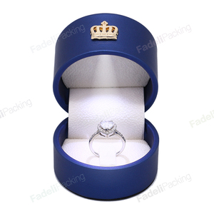 Caja de joyería led de cuero PU con logotipo personalizado, azul oscuro, collar, joyería - Product Image 4