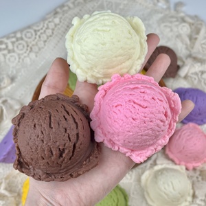 Lot de 3 modèles de glaces artificielles, couleur macaron, pour présentation, accessoire de décoration de table, avec cuillères, pour sauces, DIY, jeux, fêtes et cadeaux - Product Image 1