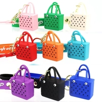 ZP-nouveauté inspiré bord de mer panier en caoutchouc matériel dessin animé en forme de sac de plage porte-clés mignon Mini porte-clés pour femmes enfants