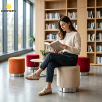 Fournisseur en gros de meubles publics modernes, pouf rond en tissu durable et coloré, banc de salon pour bibliothèque