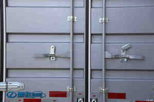 Camionnette électrique légère DFSK RuiChi EC31, capacité de charge de 1 à 3 tonnes, conduite à gauche/droite, en vente à prix préférentiel. - Product Image 4