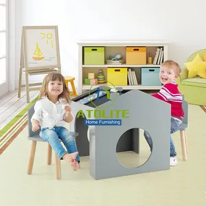 木制多活动桌，带黑板，适合幼儿玩绘画阅读工艺品，适合游戏室家庭学校教室