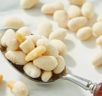 Collation de loisirs : Pignons de pin grillés enrobés de poudre de wasabi, pignons de pin aromatisés