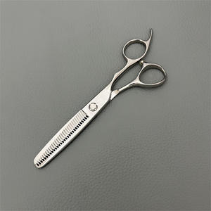 Ciseaux de coiffure de 6 pouces pour droitiers, personnalisables, pour salon de beauté - Product Image 2