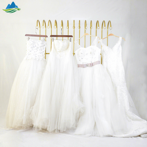 <span class=keywords><strong>Robe</strong></span> <span class=keywords><strong>de</strong></span> mariée vintage <span class=keywords><strong>de</strong></span> <span class=keywords><strong>luxe</strong></span> française d'<span class=keywords><strong>occasion</strong></span>, <span class=keywords><strong>robe</strong></span> <span class=keywords><strong>de</strong></span> soirée en tissu blanc, vêtements <span class=keywords><strong>de</strong></span> seconde main - Product Image 1