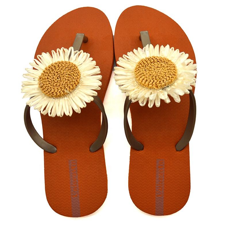 Hot Sales Summer Slippers Women's Rubber Flip Flops With Sunflower