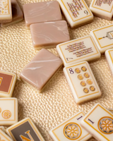 Jeu de Mahjong de Luxe Américain avec Tuiles en Opaline Gravées, Tuiles en Acrylique