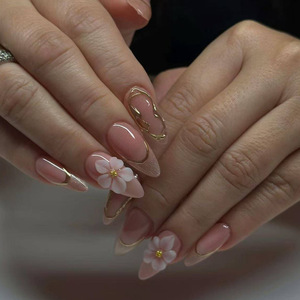 Ongles Press-On 3D Tendance en Forme d'Amande, Amovibles, pour Femmes, Mariage, Bal de Promo, Fête, Anniversaire, Cadeau, Faux Ongles - Product Image 1