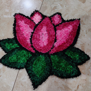 Magnifique tapis de sol artisanal à motif de fleur de lotus, combinaison de couleurs rose et verte pour la décoration de la maison, pour le salon - Product Image 1