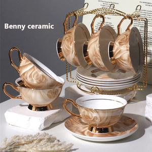 Set di Tazze e Piattini da Caffè in Stile Nordico, 18 Pezzi, Porcellana Bone China di Alta Qualità, Set da Tè Inglese per il Pomeriggio - Product Image 4