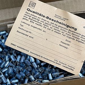 Condensatore nero in lamina di stagno tedesco KP1834 <span class=keywords><strong>4700P</strong></span> 4700pf 63v 472 condensatore Audio ad alta precisione per febbre 2.5% - Product Image 3