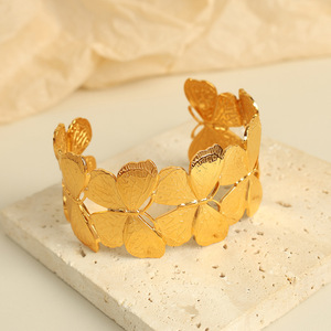 European American Style 18K Gold Plated Titanium Steel <b>Bracelet</b> Butterfly Shape <b>Adjustable</b> Opening Women's Fashion Bangle - Product Image 2