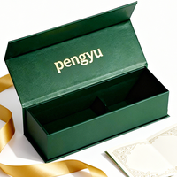 Boîte cadeau en carton pliable et écologique pour l'emballage de détail, personnalisable avec impression de taille client, idéale pour les cadeaux de fêtes, les vêtements et les outils de beauté