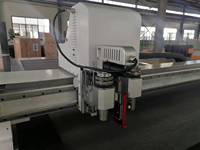 Máquina de fabricación de cajas de cartón corrugado de alta velocidad, cortadora de papel Cnc, trazador Aoke, máquina de corte Iecho con alta precisión